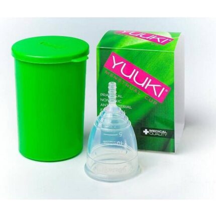 Yuuki Soft Menstruationstasse Large Transparent + Sterilisationsbecher